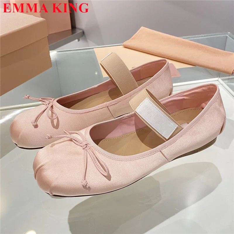 New 2024 Designer Women Flats Silk Elastic Band Casual Shoes Bowtie Woman Dance Shoes Soft Sole Round Toe Ladies Ballet Flats
New 2024 Designer Women Flats Silk Elastic Band Casual Shoes Bowtie Woman Dance Shoes Soft Sole Round Toe Ladies Ballet Flats