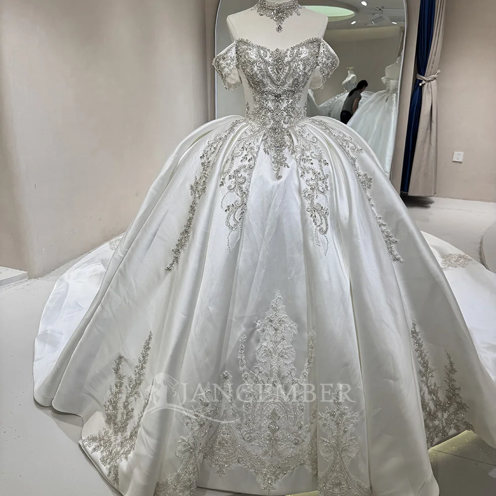 Luxury Ball Gown Wedding Dress Customized Satin Beaded Short Sleeve Sparkling Bridal Gown Lace Up Back свадебное пла
Luxury Ball Gown Wedding Dress Customized Satin Beaded Short Sleeve Sparkling Bridal Gown Lace Up Back свадебное пла