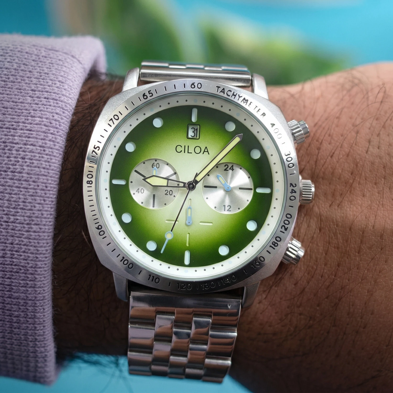 CILOA Men's Racing Chronograph Watch Gradient Green Dial Tachymeter Bezel Stainless Steel Bracelet Sport Quartz Wristwatch
CILOA Men's Racing Chronograph Watch Gradient Green Dial Tachymeter Bezel Stainless Steel Bracelet Sport Quartz Wristwatch