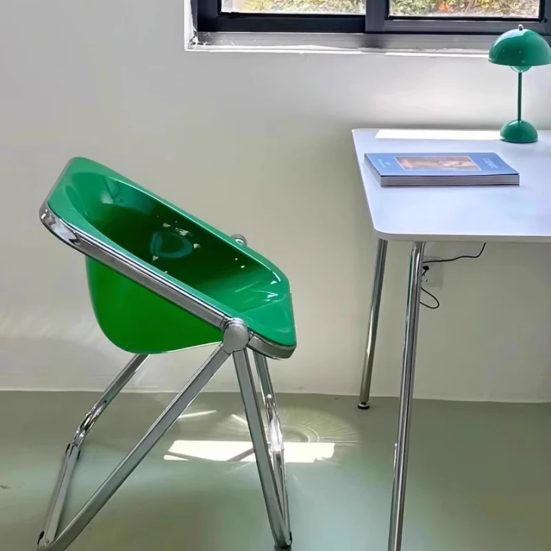 Medieval green ins folding chair Transparent Internet celebrity chair Nordic leisure back chair Cafe acrylic creative stool
Medieval green ins folding chair Transparent Internet celebrity chair Nordic leisure back chair Cafe acrylic creative stool