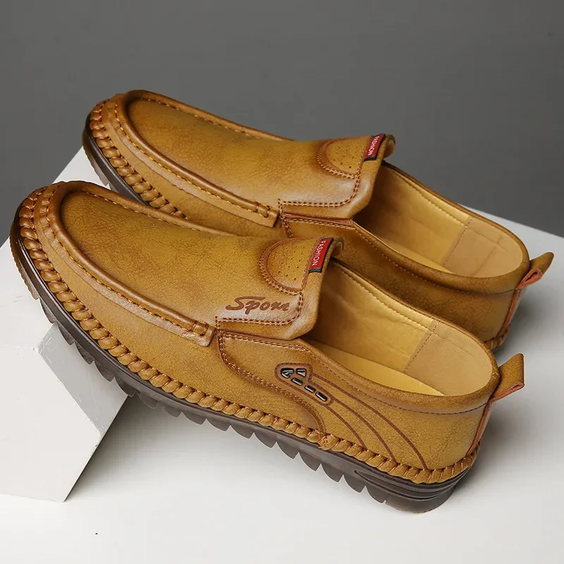 Новый стиль, классические лоферы в стиле ретро, легкие удобные кожаные туфли для вождения, удобные мужские повседневные туфли без шнуровки
Новый стиль, классические лоферы в стиле ретро, легкие удобные кожаные туфли для вождения, удобные мужские повседневные туфли без шнуровки