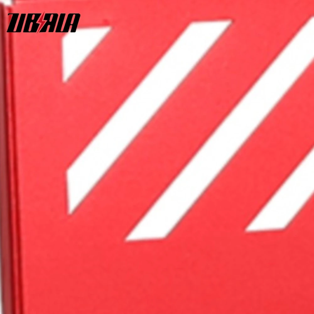 Motorcycle Aluminium Accessories ECU And Battery Cover Kit For Can Am Maverick X3/Max R 4x4 Turbo DPS 2017 2018 2019 2020
Motorcycle Aluminium Accessories ECU And Battery Cover Kit For Can Am Maverick X3/Max R 4x4 Turbo DPS 2017 2018 2019 2020