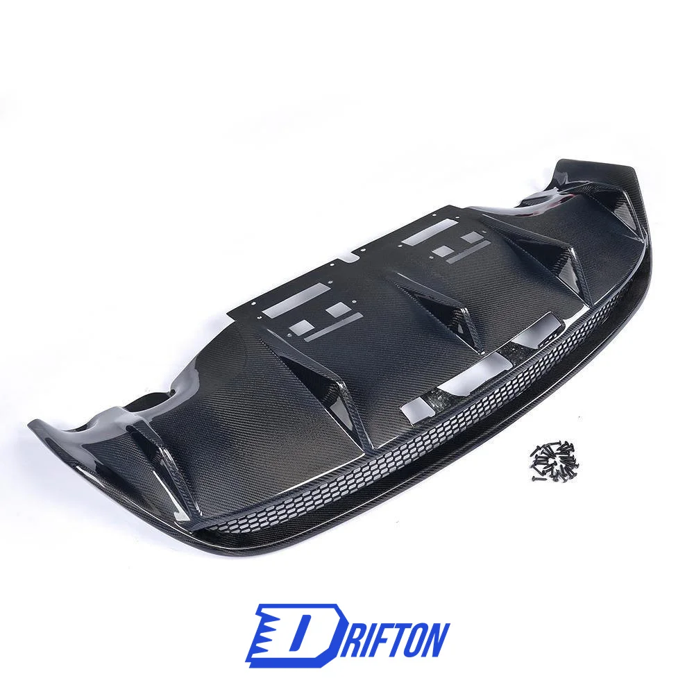 Drifton Style Carbon Fiber Rear Diffuser For Audi R8 V10 Body Kit 2007 2008 2009 2010 2011 2012 2013 2014 2015 BODYKIT SPLITTER
Drifton Style Carbon Fiber Rear Diffuser For Audi R8 V10 Body Kit 2007 2008 2009 2010 2011 2012 2013 2014 2015 BODYKIT SPLITTER