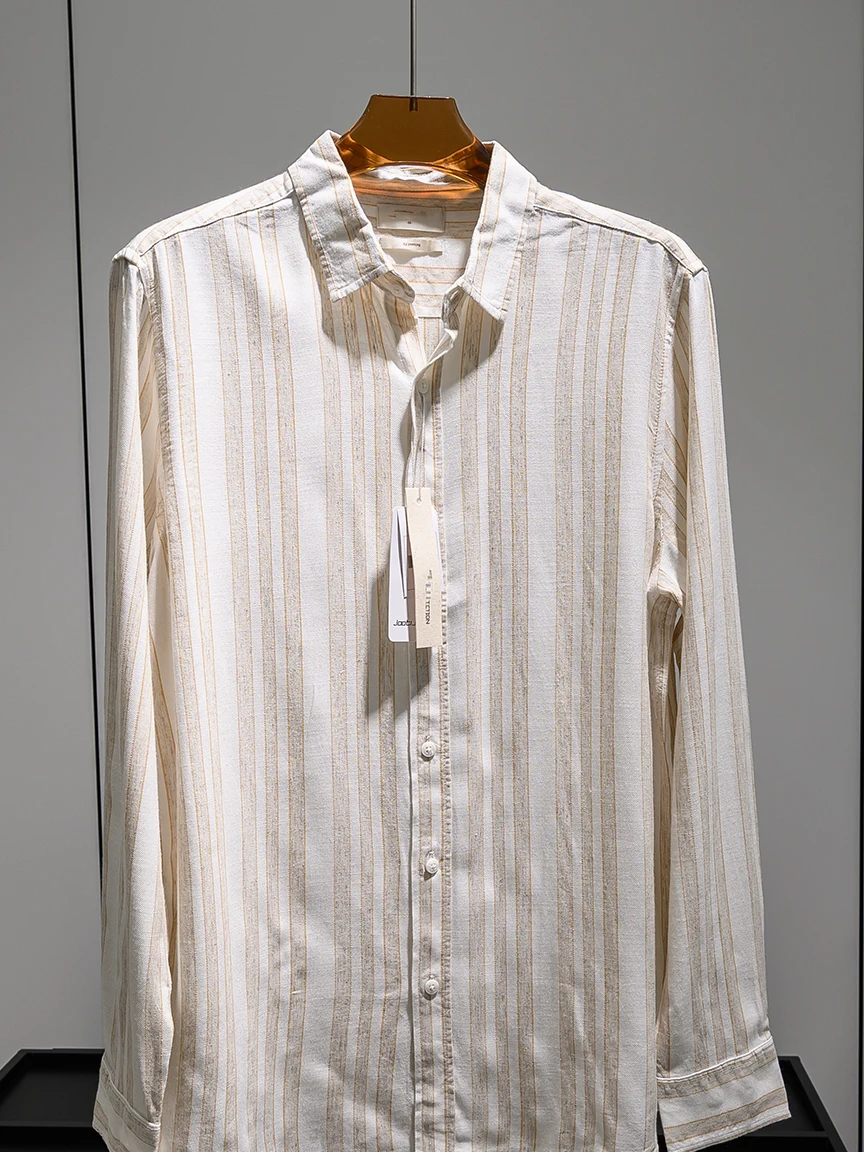 Natural Linen Mixed Long Sleeve Men's Shirt Fashionable Casual Breathable Striped Loose Fit Button up Spring Summer Top
Natural Linen Mixed Long Sleeve Men's Shirt Fashionable Casual Breathable Striped Loose Fit Button up Spring Summer Top
