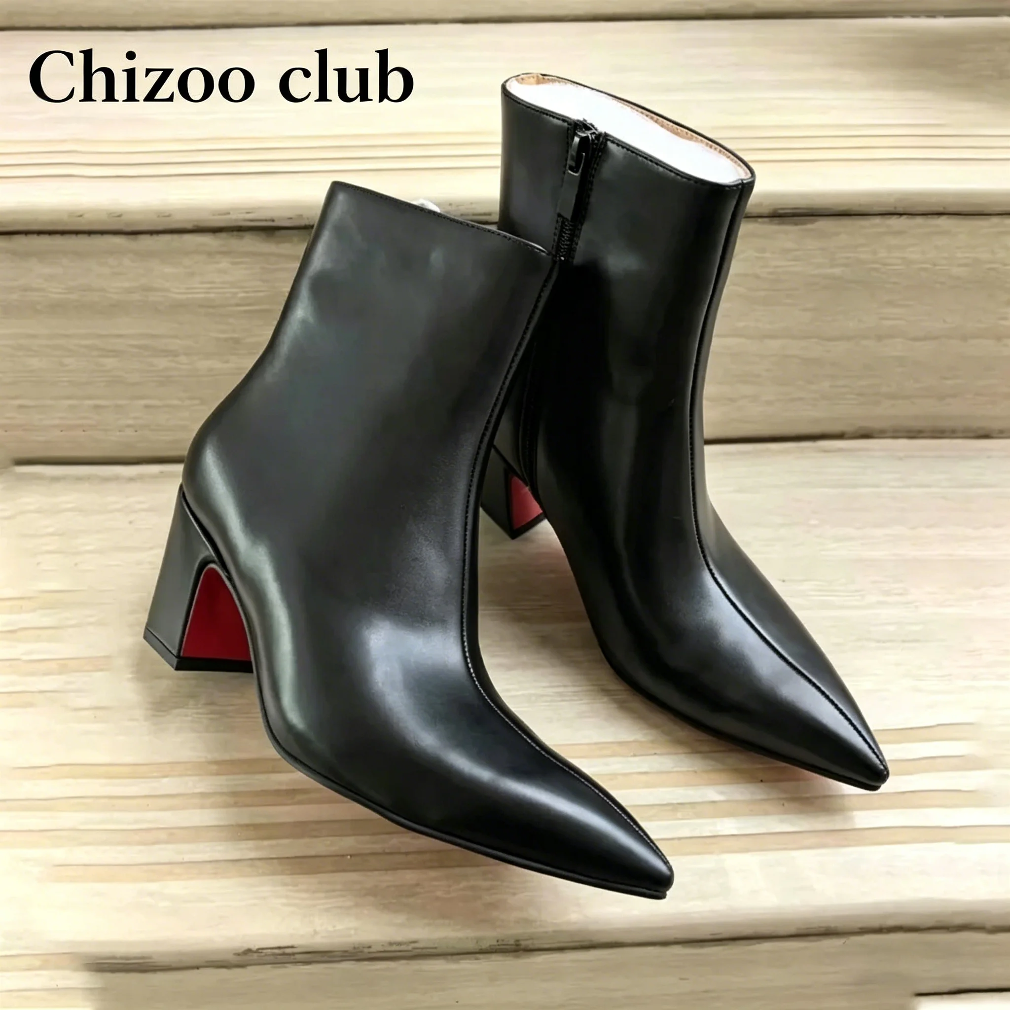 Classic Retro Men's Pointed Toe Ankle Boots High Heel Zipper Closure Casual Winter High-Top Shoes
Classic Retro Men's Pointed Toe Ankle Boots High Heel Zipper Closure Casual Winter High-Top Shoes