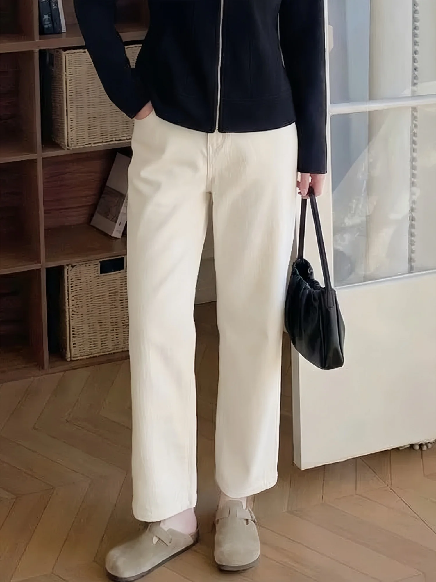 High Waist Straight Leg Jeans Casual Commute Style Spring Collection Elastic Waist plus Size Women's Fashion Trendy Trousers
High Waist Straight Leg Jeans Casual Commute Style Spring Collection Elastic Waist plus Size Women's Fashion Trendy Trousers