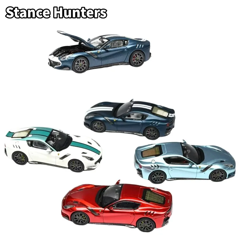 SH 1:64 Jump Horse F12 TDF Die-Cast Alloy Car Model, a gift for friends on special occasions, an adult collection piece.
SH 1:64 Jump Horse F12 TDF Die-Cast Alloy Car Model, a gift for friends on special occasions, an adult collection piece.