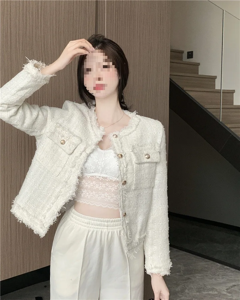 Жакет из твида с бахромой, женский, весенний, из шифона, с стразами, шелковый, с блестками, нежный, с длинными рукавами, плиссированный, с круглым вырезом, в корейском стиле, мини
Жакет из твида с бахромой, женский, весенний, из шифона, с стразами, шелковый, с блестками, нежный, с длинными рукавами, плиссированный, с круглым вырезом, в корейском стиле, мини