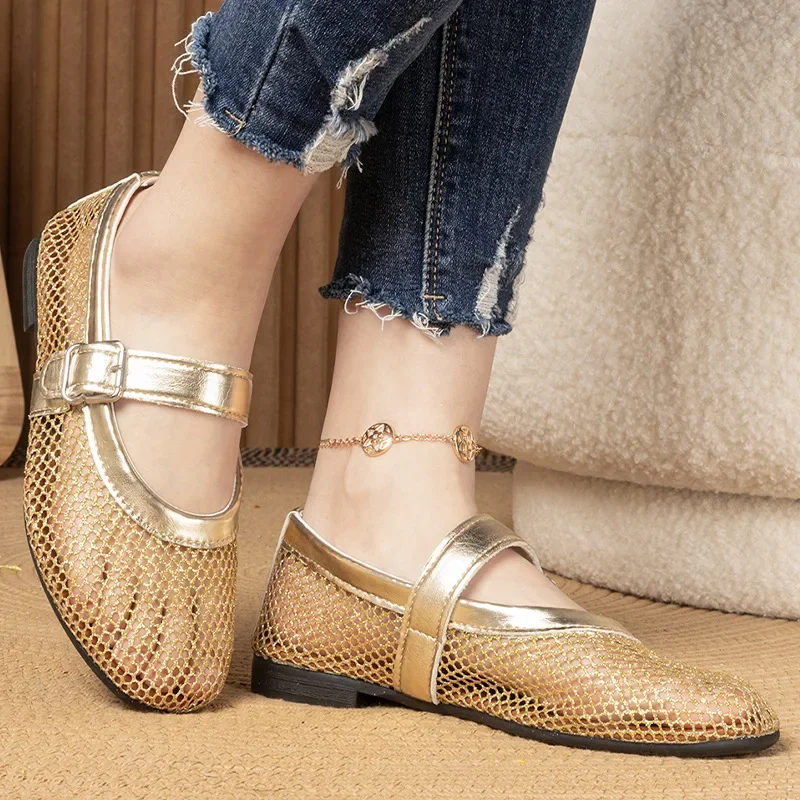 Spring new round head mesh hollow one-word buckle single shoes women's comfortable ballet flat shoes fishing net shoes
Spring new round head mesh hollow one-word buckle single shoes women's comfortable ballet flat shoes fishing net shoes