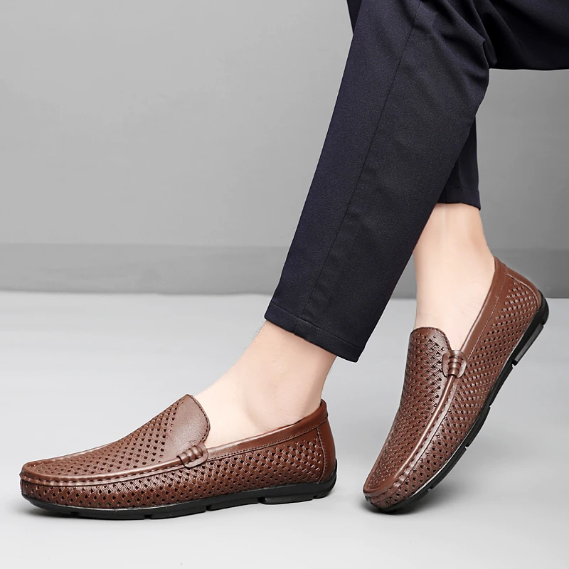 2026 Summer Men Casual Shoes Luxury Brand Genuine Leather Mens Loafers Moccasins Hollow Out Breathable Slip on Driving Shoes
2026 Summer Men Casual Shoes Luxury Brand Genuine Leather Mens Loafers Moccasins Hollow Out Breathable Slip on Driving Shoes