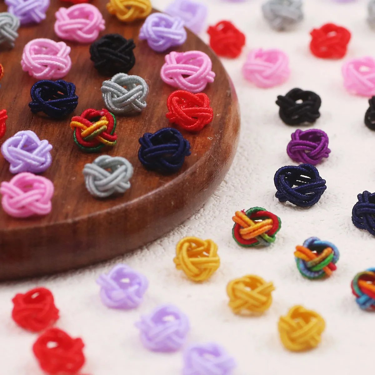 7mm Pineapple Clasp Coils Assorted Colors Handmade DIY for Jewelry Making Bead Stringing Bracelet Necklace Accessories
7mm Pineapple Clasp Coils Assorted Colors Handmade DIY for Jewelry Making Bead Stringing Bracelet Necklace Accessories