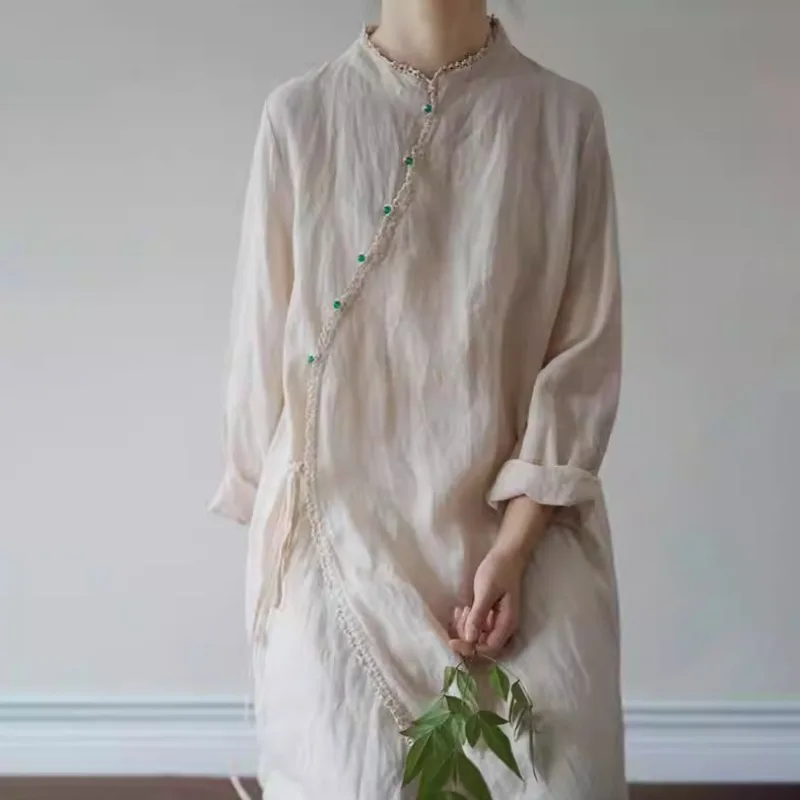 Ethnic style cotton and linen dress, slimming over the knee in spring and summer, artistic style retro lace long skirt
Ethnic style cotton and linen dress, slimming over the knee in spring and summer, artistic style retro lace long skirt