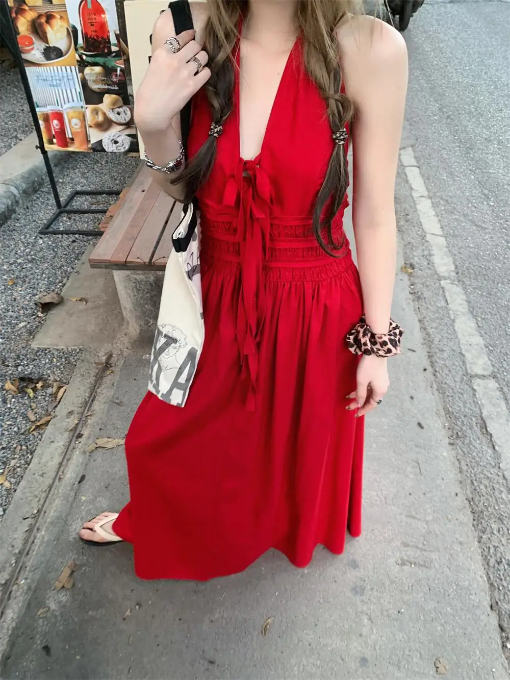 Elegant halter Vintage sleeveless sweet Slim Pleated Beach Dresses Evening High Street Plus Size Clothing
Elegant halter Vintage sleeveless sweet Slim Pleated Beach Dresses Evening High Street Plus Size Clothing