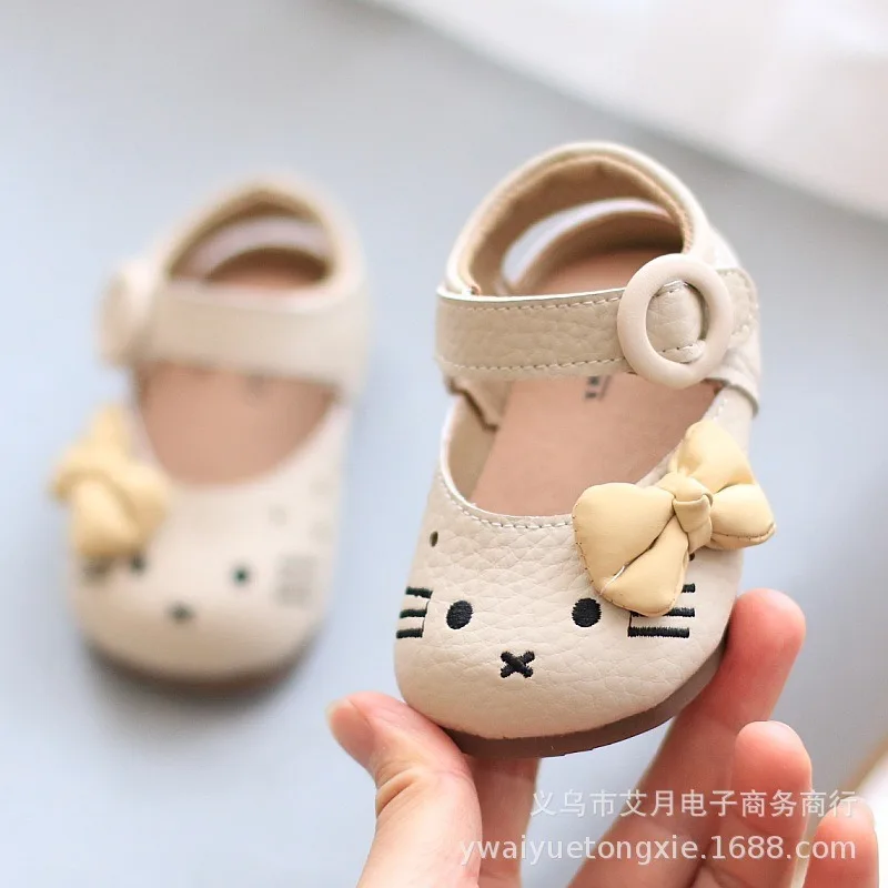 Kids Cartoon Cat Walking Shoes Spring Summer Girls Soft-Soled Sandal Children Princess Shoes Baby Hollow-Out Little Leather Shoe
Kids Cartoon Cat Walking Shoes Spring Summer Girls Soft-Soled Sandal Children Princess Shoes Baby Hollow-Out Little Leather Shoe