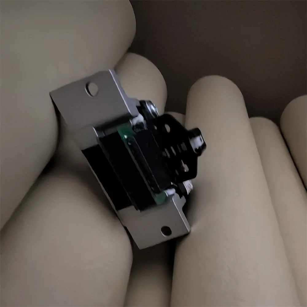 1 шт. 1279490 F081000 F070000 Печатающая головка для EPSON LQ 590 2090 690 LQ2090 LQ590 LQ690 LQ 680 680K LQ2080 LQ580 LQ590K LQ690K 
1 шт. 1279490 F081000 F070000 Печатающая головка для EPSON LQ 590 2090 690 LQ2090 LQ590 LQ690 LQ 680 680K LQ2080 LQ580 LQ590K LQ690K