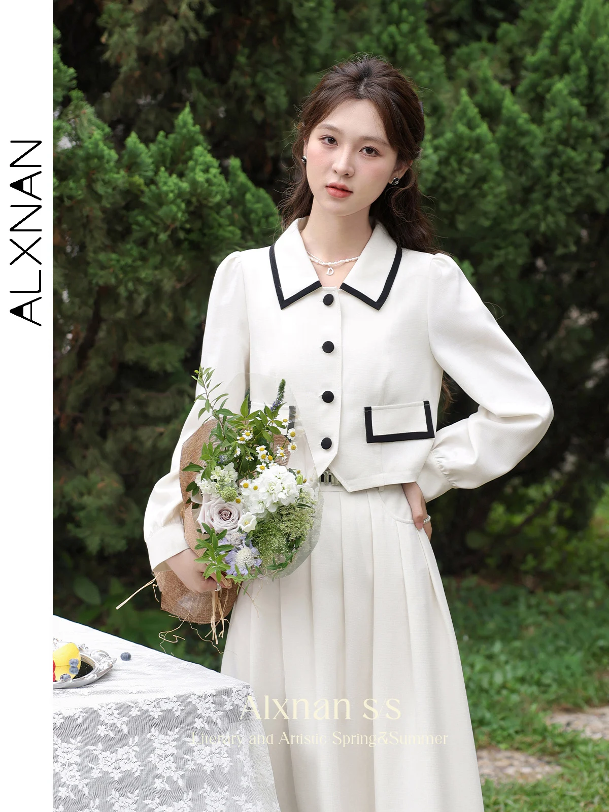 ALXNAN Women's Spring Short Jackets Contrast Color Short Coat Female 2025 Fashion Elegant Temperament Long Sleeve Top L335202
ALXNAN Women's Spring Short Jackets Contrast Color Short Coat Female 2025 Fashion Elegant Temperament Long Sleeve Top L335202