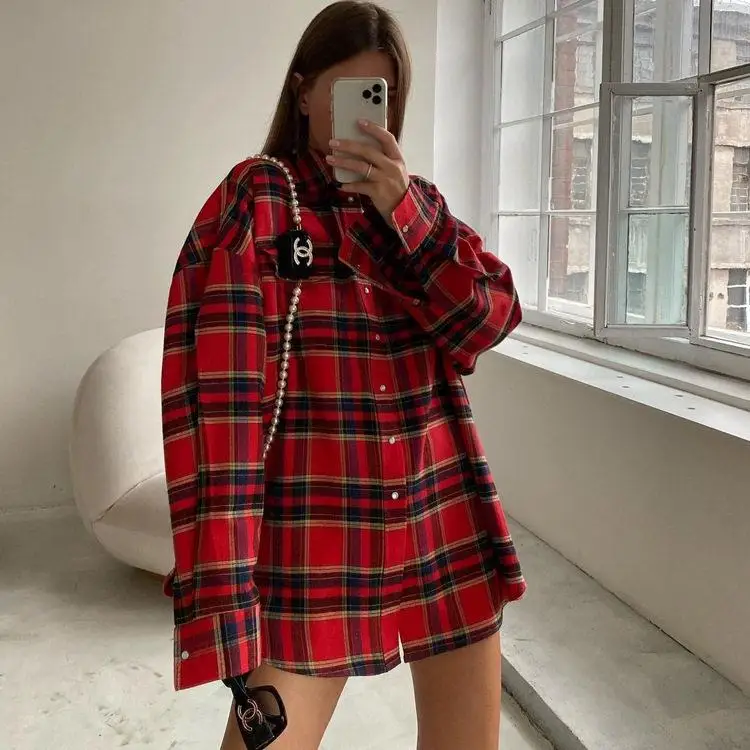 Red Checkered Shirt Women's Casual Loose Fit Cotton Long Sleeve Printed Outerwear Fashionable Basic Style Winter Collection
Red Checkered Shirt Women's Casual Loose Fit Cotton Long Sleeve Printed Outerwear Fashionable Basic Style Winter Collection