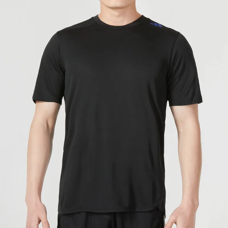 Adidas Multi — функциональная футболка для спорта и повседневного использования. Высококачественная ткань zapewnia комфорт
Adidas Multi — функциональная футболка для спорта и повседневного использования. Высококачественная ткань zapewnia комфорт