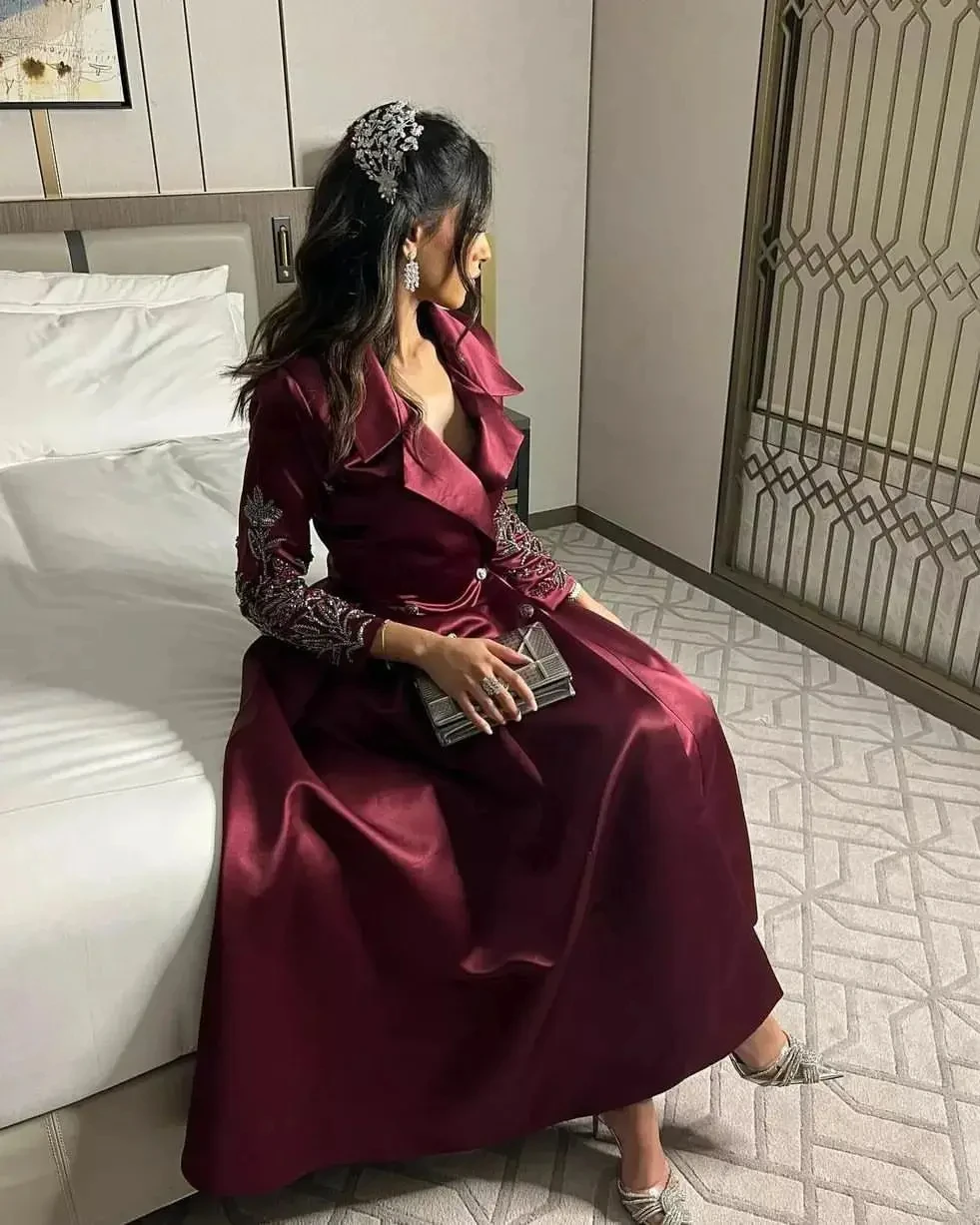 Fairytale Dark Red Vintage Evening Dresses Silk Satin Arabic Women Formal Party Long Sleeves V Neck Tea Length Prom Gowns Garm
Fairytale Dark Red Vintage Evening Dresses Silk Satin Arabic Women Formal Party Long Sleeves V Neck Tea Length Prom Gowns Garm