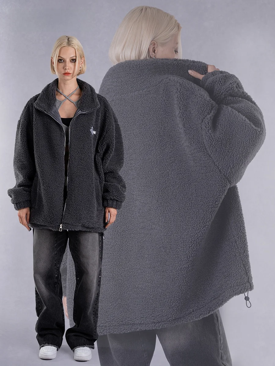 Зимний кардиган из овечьего бархата с длинными рукавами и свободные брюки с завязками в уличном стиле, стандартной длины, из полиэстера.
Зимний кардиган из овечьего бархата с длинными рукавами и свободные брюки с завязками в уличном стиле, стандартной длины, из полиэстера.