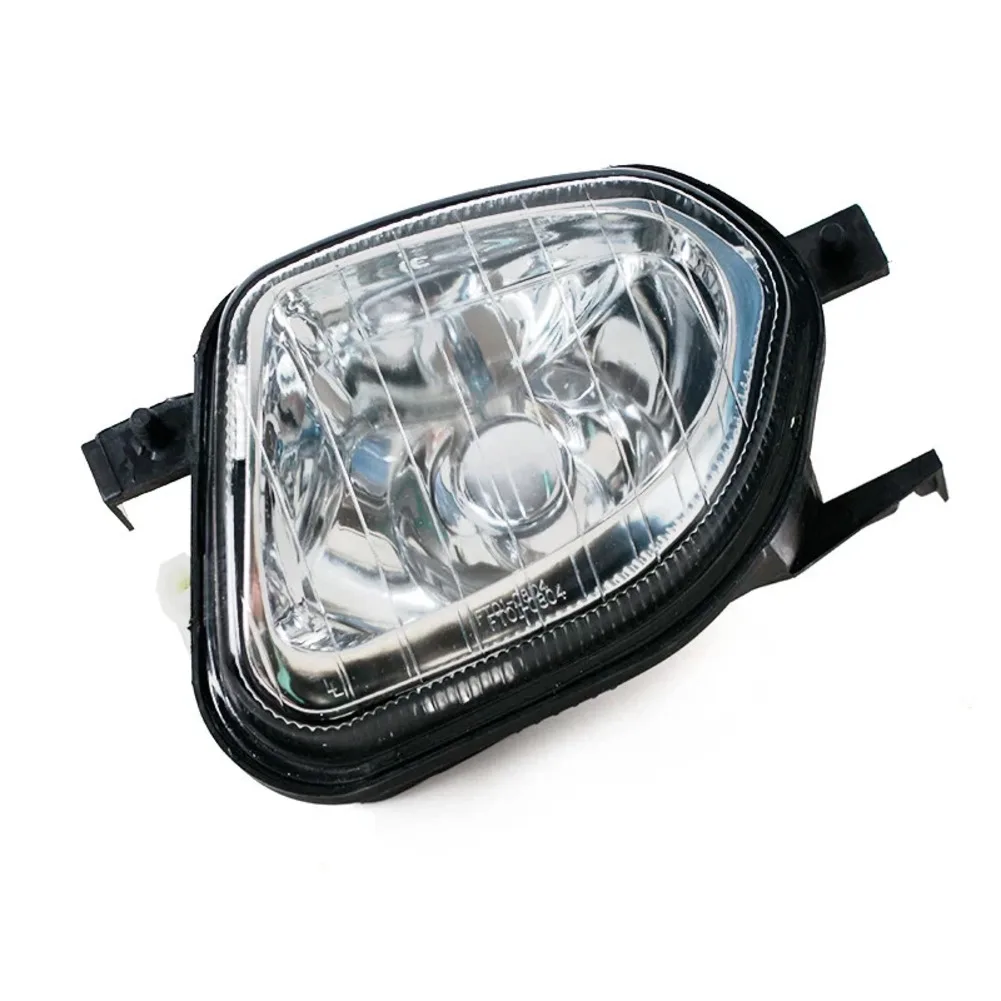 1pcs Front Left Right Fog Light Headlight for Mercedes W211 2003 2006 Fits E200 E220 E240 E280 E320 E350 E420 E500 Without Bulb
1pcs Front Left Right Fog Light Headlight for Mercedes W211 2003 2006 Fits E200 E220 E240 E280 E320 E350 E420 E500 Without Bulb