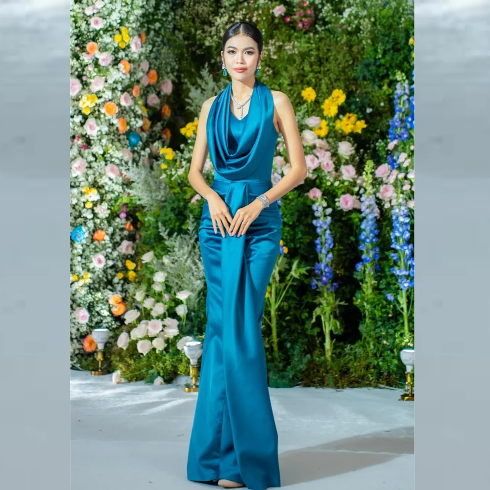 Customized S Ruched Engagement A-line Halter Bespoke Occasion Gown Long Dresses
Customized S Ruched Engagement A-line Halter Bespoke Occasion Gown Long Dresses