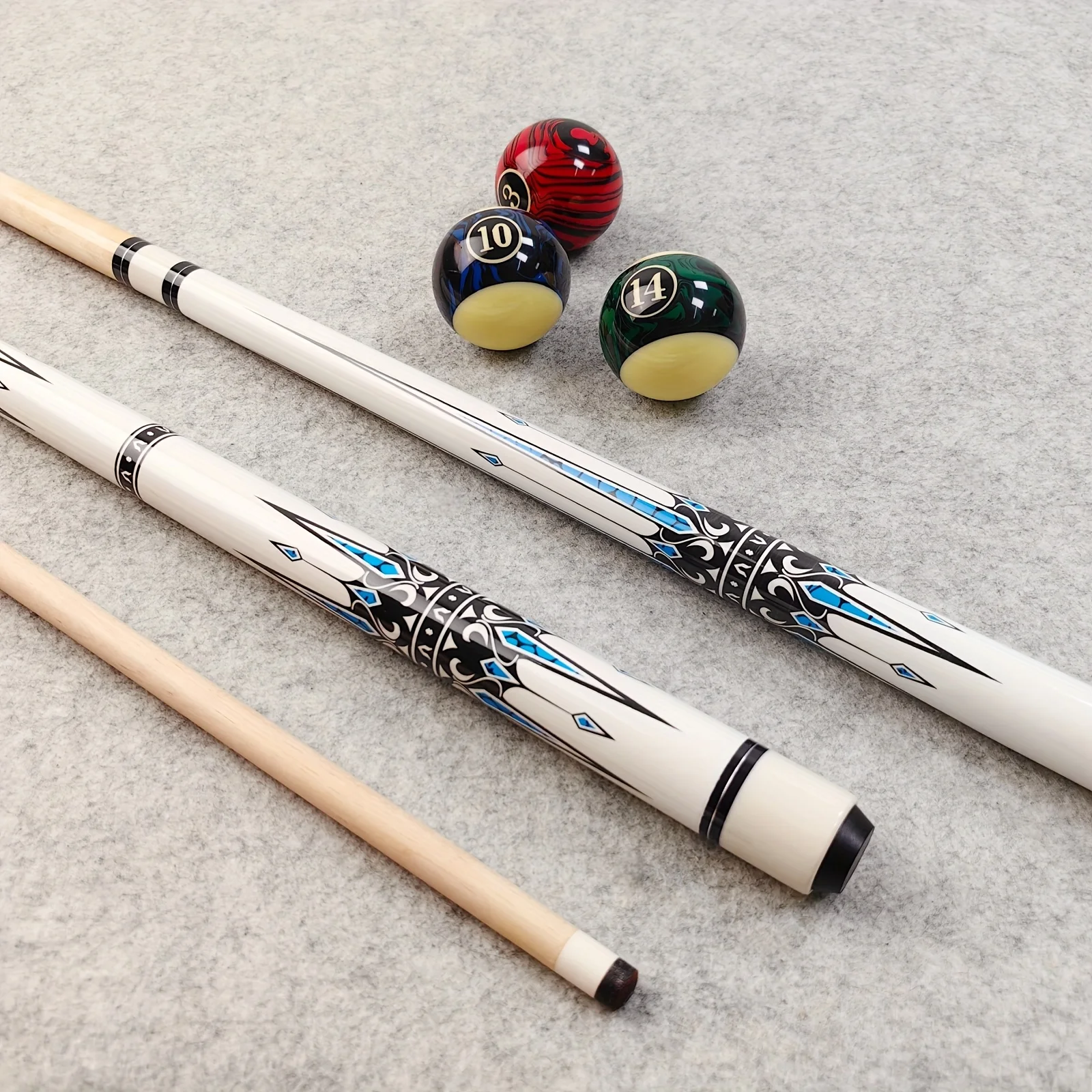 1/2 High Quality Maple Wood Billiard Cue, 58 Inch 13mm Tip Pool Cue White Classic Pattern
1/2 High Quality Maple Wood Billiard Cue, 58 Inch 13mm Tip Pool Cue White Classic Pattern