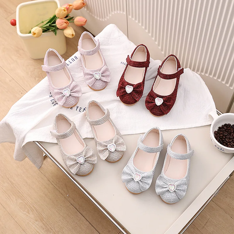 New Girl Shoes Fashion Versatile Comfort Kids Shoes Soft Soles Anti Slip Exquisite Crystal Princess Shoe Elegant Leather Shoe
New Girl Shoes Fashion Versatile Comfort Kids Shoes Soft Soles Anti Slip Exquisite Crystal Princess Shoe Elegant Leather Shoe