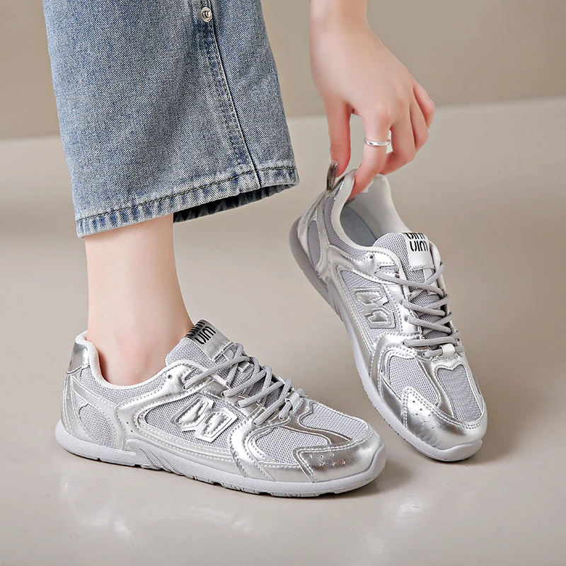 2025New Comfort Casual Fashion Flat Retro Lazy German Training Shoes Casual All-Matching Argan Sneaker High Quality Women's
2025New Comfort Casual Fashion Flat Retro Lazy German Training Shoes Casual All-Matching Argan Sneaker High Quality Women's