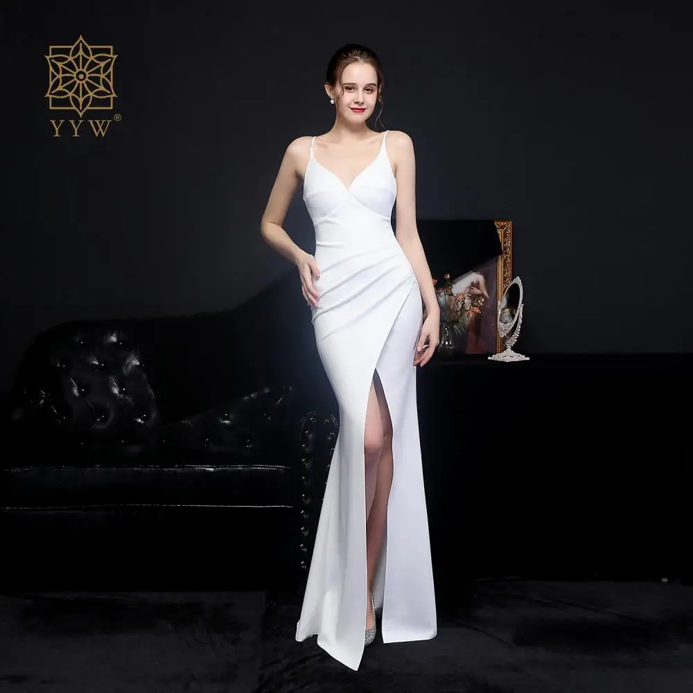 Shiny Backless Beading Sexy Women Evening Dress Strap Deep V Mermaid Prom Dress 2024 New Year Ceremonies White Red Vestidos Robe
Shiny Backless Beading Sexy Women Evening Dress Strap Deep V Mermaid Prom Dress 2024 New Year Ceremonies White Red Vestidos Robe