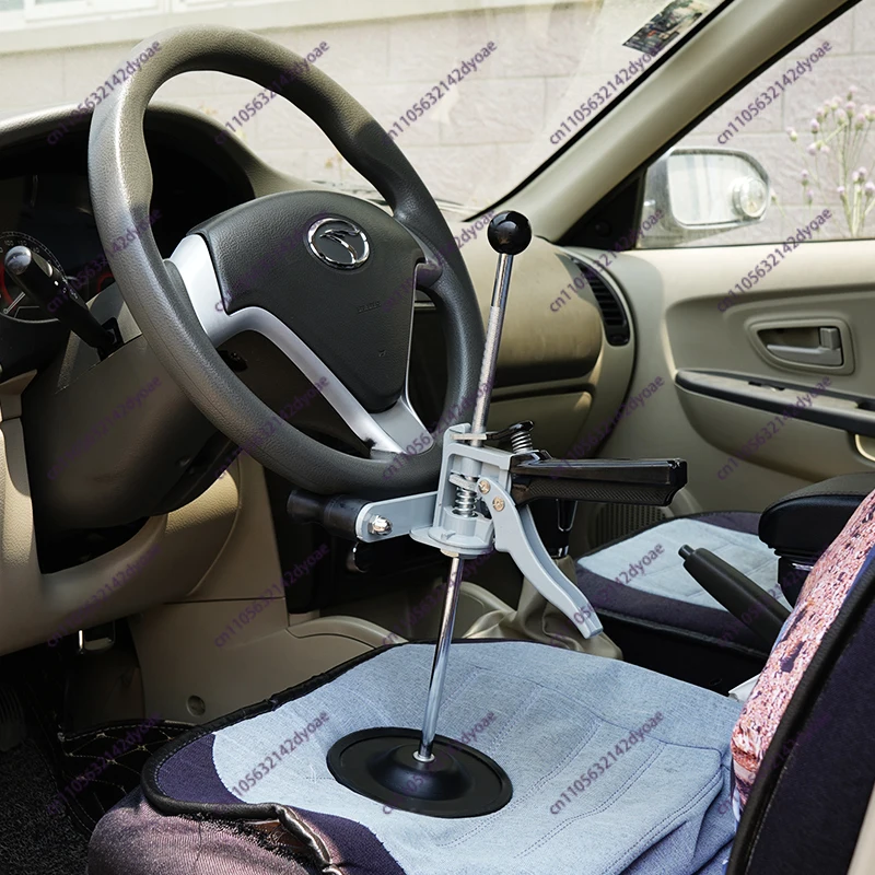 Four-wheel alignment instrument steering wheel fixer steering wheel brake universal supporting special tools
Four-wheel alignment instrument steering wheel fixer steering wheel brake universal supporting special tools