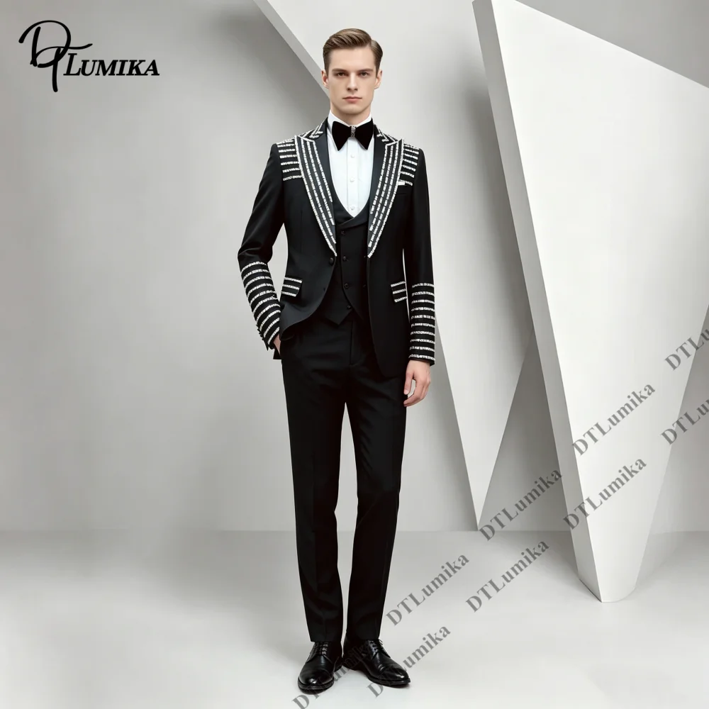 Luxury Three Piece Men Formal Suit Tuxedo Linear Crystal Rhinestone Shawl Lapel Banquet Prom Party Suit Attire Wedding Groom
Luxury Three Piece Men Formal Suit Tuxedo Linear Crystal Rhinestone Shawl Lapel Banquet Prom Party Suit Attire Wedding Groom