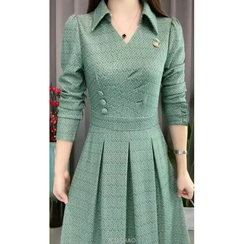 2025 Women V-Neck Puff Sleeve High Waist A-Line Pleated Midi Vestidos Korean Elegant Print Party Dress Robe Autumn New Fashion
2025 Women V-Neck Puff Sleeve High Waist A-Line Pleated Midi Vestidos Korean Elegant Print Party Dress Robe Autumn New Fashion