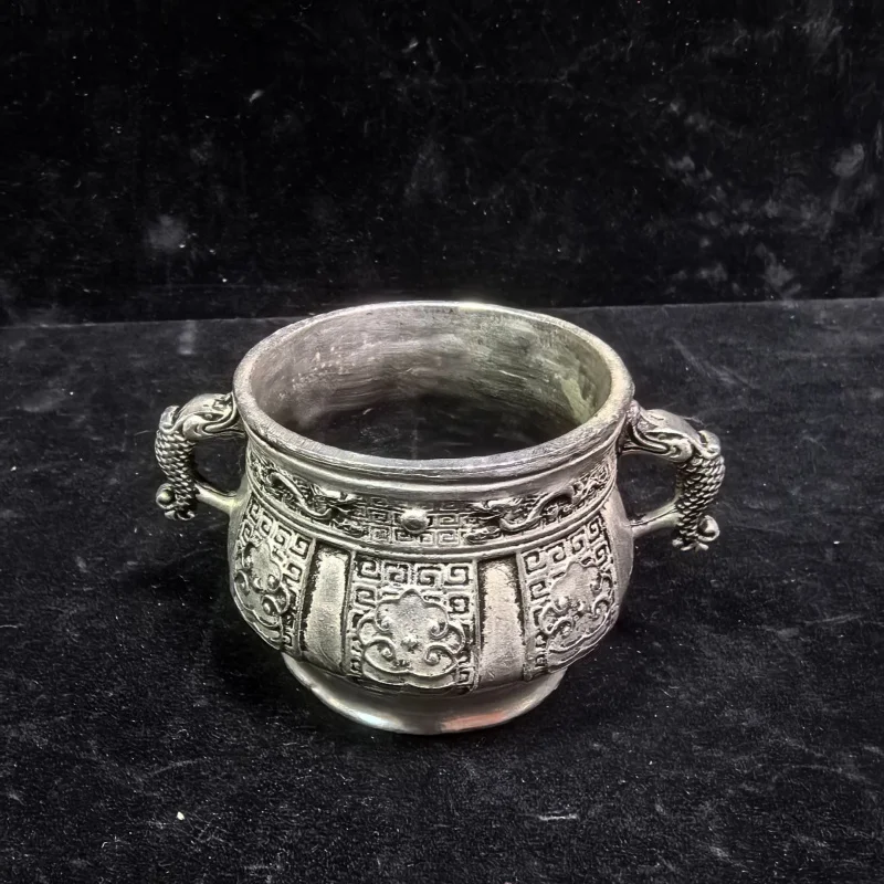 Ancient Bronze Ware: Shang Dynasty Phoenix Bird Guzhu Decoration, Decorative Item for Film and Television, Special Collection of
Ancient Bronze Ware: Shang Dynasty Phoenix Bird Guzhu Decoration, Decorative Item for Film and Television, Special Collection of