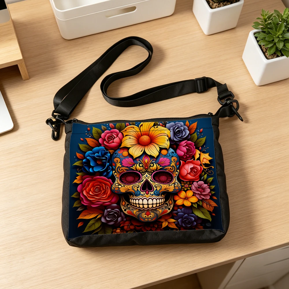 1pc Floral Sugar Skull Crossbody Bag Black Day Of The Dead Print Shoulder Bags For Women Casual Travel Work School Daily Use
1pc Floral Sugar Skull Crossbody Bag Black Day Of The Dead Print Shoulder Bags For Women Casual Travel Work School Daily Use