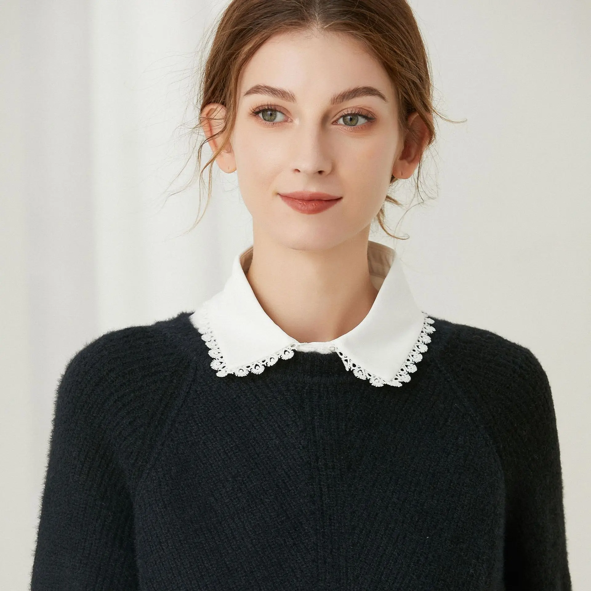 White Fake Collar for Women Blouse Sweater Lapel Detachable Shirt Collar Female Removable Half Shirt Tops Decorative
White Fake Collar for Women Blouse Sweater Lapel Detachable Shirt Collar Female Removable Half Shirt Tops Decorative