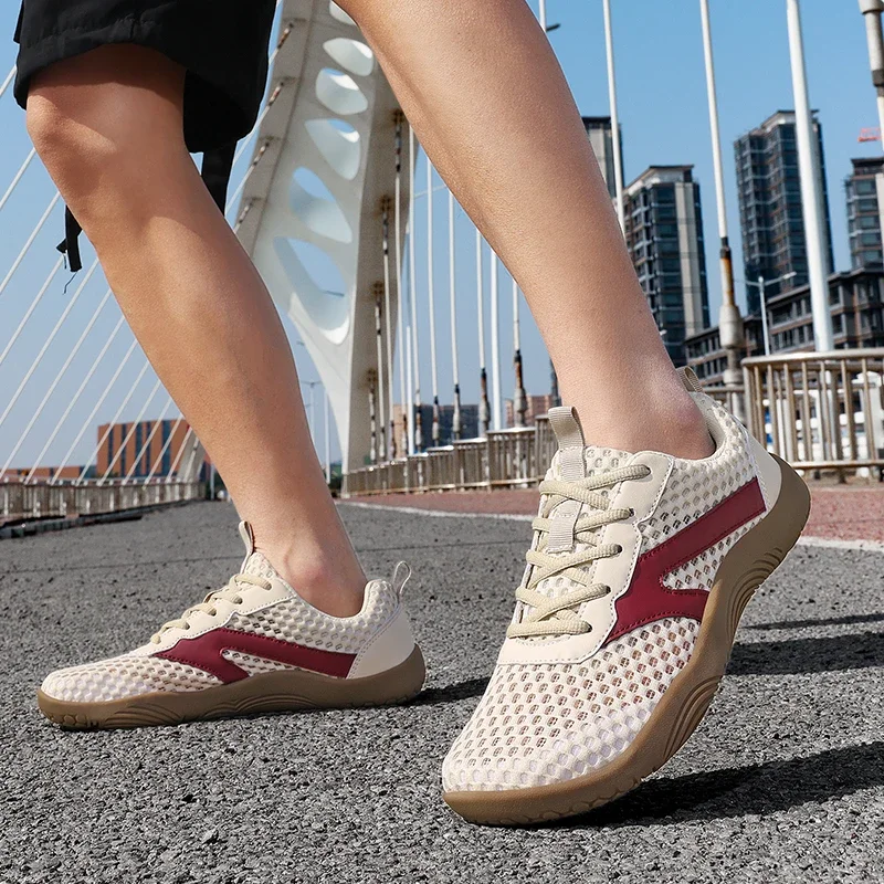Summer Mesh Wide Toe Shoes For Men Walking Shoes Comfortable Breathable Men's Barefoot Sneakers Outdoor Anti-slip Sports Shoes
Summer Mesh Wide Toe Shoes For Men Walking Shoes Comfortable Breathable Men's Barefoot Sneakers Outdoor Anti-slip Sports Shoes