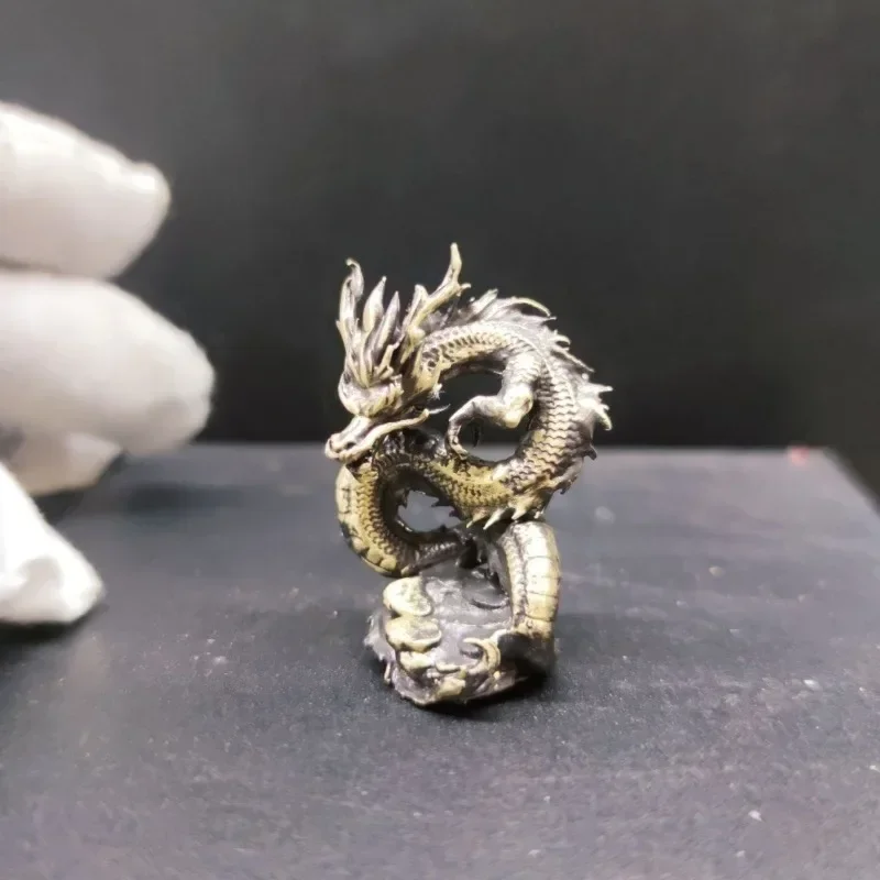 Pure Copper Divine Dragon Handmade Pure Copper Dragon Decoration Town Homestead Crafts Home Decoration Creative Gift
Pure Copper Divine Dragon Handmade Pure Copper Dragon Decoration Town Homestead Crafts Home Decoration Creative Gift