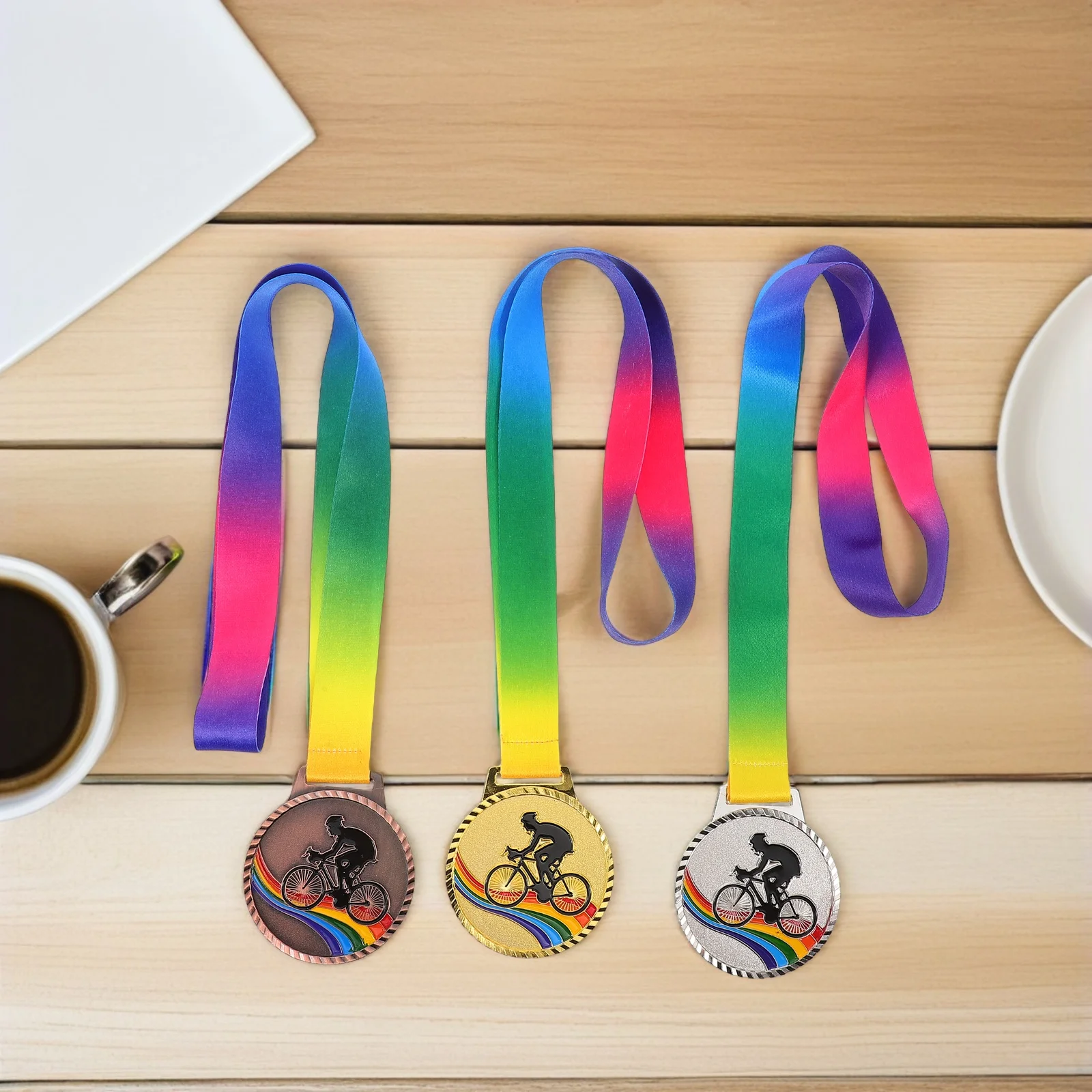 3pcs Bicycle Competition Medals Zinc Alloy Gold Silver Bronze For Cycling Race Sports Event Winner Prize Team Sports Trophy
3pcs Bicycle Competition Medals Zinc Alloy Gold Silver Bronze For Cycling Race Sports Event Winner Prize Team Sports Trophy