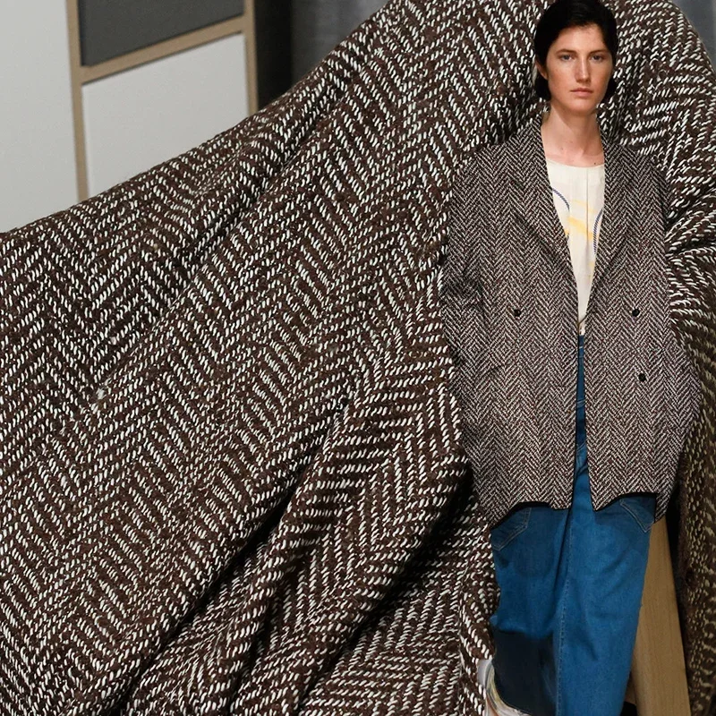 Redraspberry Coffee Herringbone Tweed Wool Fabrics Garment Materials Autumn Women Jacket Coat Sewing Cloth Tailor Freeshipping
Redraspberry Coffee Herringbone Tweed Wool Fabrics Garment Materials Autumn Women Jacket Coat Sewing Cloth Tailor Freeshipping
