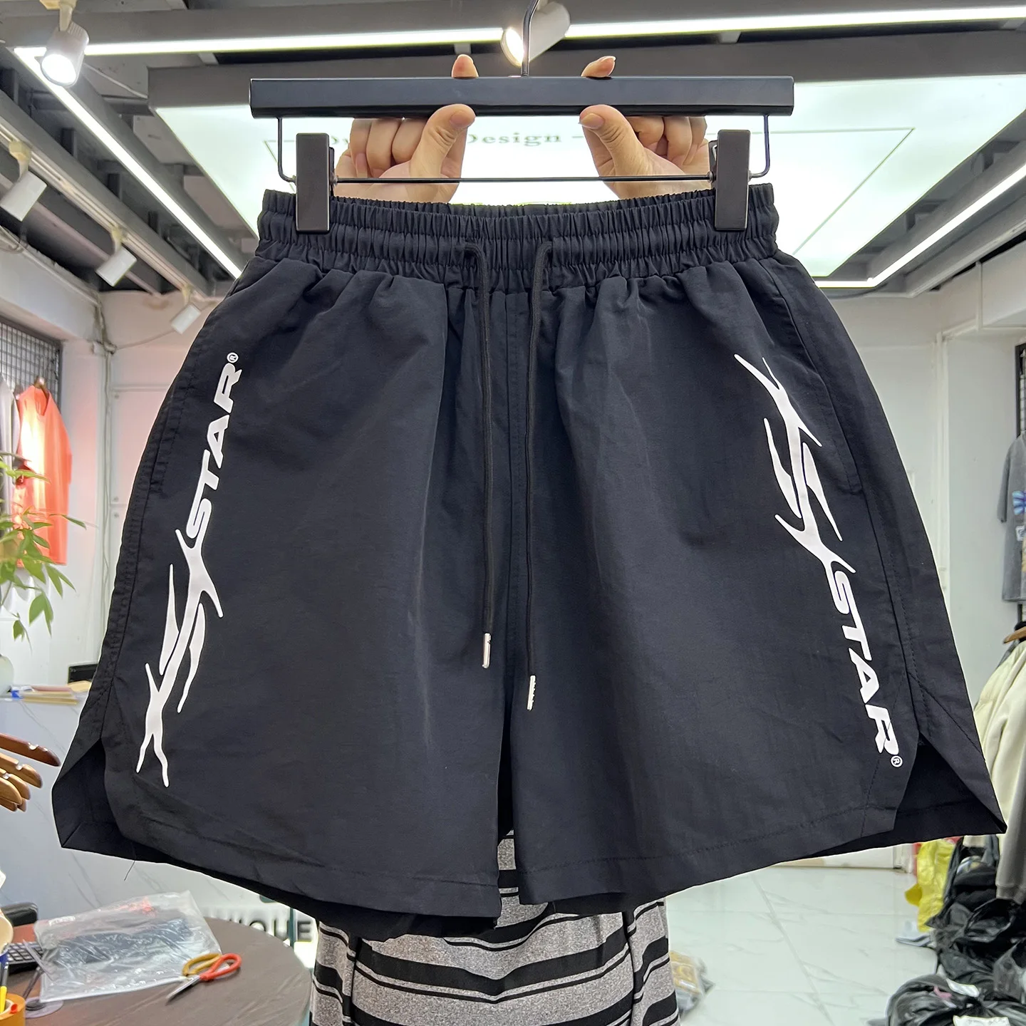 Lightweight Breathable Quick Dry Printed Shorts American Street Style Simple Letter Print Summer Beach Pants Loose Sports Pan...
Lightweight Breathable Quick Dry Printed Shorts American Street Style Simple Letter Print Summer Beach Pants Loose Sports Pan...