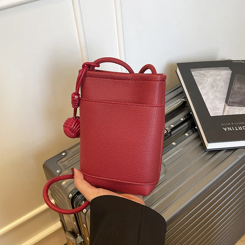 New Fashion PU Leather Women Handbags Versatile Mini Crossbody Bags Casual Small Shoulder Bags for Women Phone Bag Cute Purse
New Fashion PU Leather Women Handbags Versatile Mini Crossbody Bags Casual Small Shoulder Bags for Women Phone Bag Cute Purse