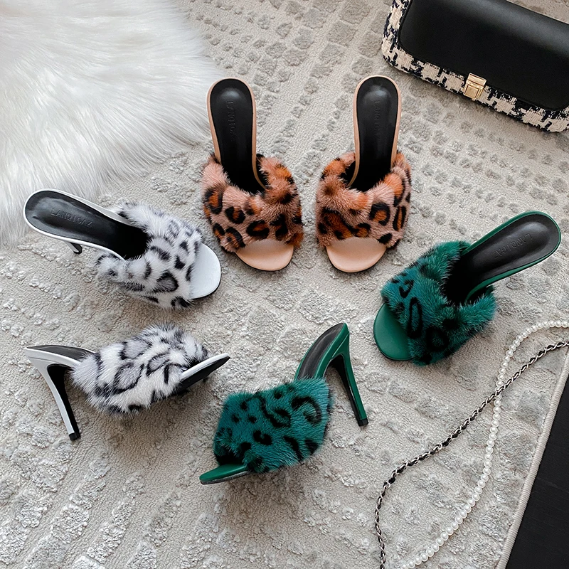 Women's Sandals Real Mink High Sandals Women's Sandals Summer 2025 High Heel Sndals Dance Shoes Plush Pump Shoes For Ballroom
Women's Sandals Real Mink High Sandals Women's Sandals Summer 2025 High Heel Sndals Dance Shoes Plush Pump Shoes For Ballroom