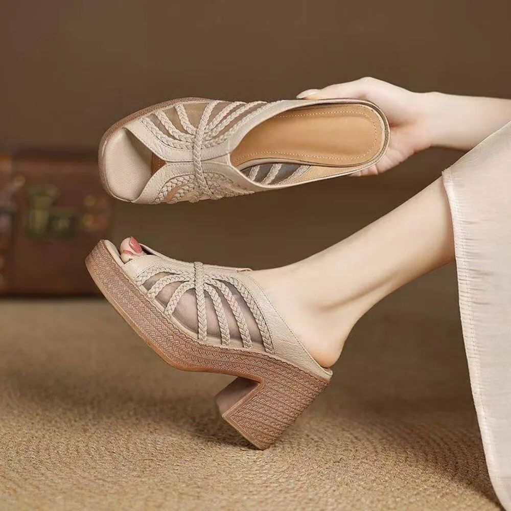 Women's Retro Woven Platform Mule Sandals, Open Toe Mesh Chunky Heel Slide Sandals, Casual Summer Shoes in Black/Beige
Women's Retro Woven Platform Mule Sandals, Open Toe Mesh Chunky Heel Slide Sandals, Casual Summer Shoes in Black/Beige