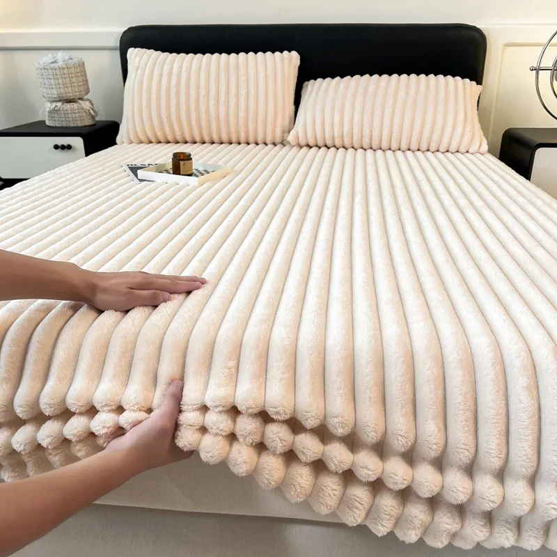 2024 new class A 310g rabbit hair drawn bed hat thickened warm autumn and winter velvet mattress protective cover
2024 new class A 310g rabbit hair drawn bed hat thickened warm autumn and winter velvet mattress protective cover