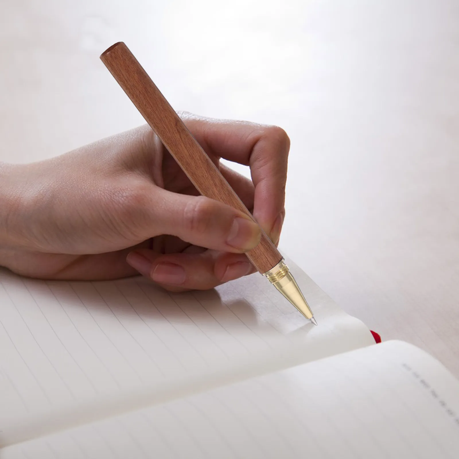 Smooth Writing Gel Pen Elegant Fine Tip Design Sturdy Shell for Office Business School Daily Use Portable Sign Pens Stationery
Smooth Writing Gel Pen Elegant Fine Tip Design Sturdy Shell for Office Business School Daily Use Portable Sign Pens Stationery