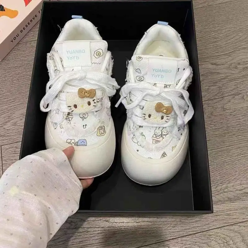 Kawaii Sanrio Hello Kittye Thick Soled Large Head Canvas Shoes Anime Cartoon Girl Summer Breathable Versatile White Shoes
Kawaii Sanrio Hello Kittye Thick Soled Large Head Canvas Shoes Anime Cartoon Girl Summer Breathable Versatile White Shoes