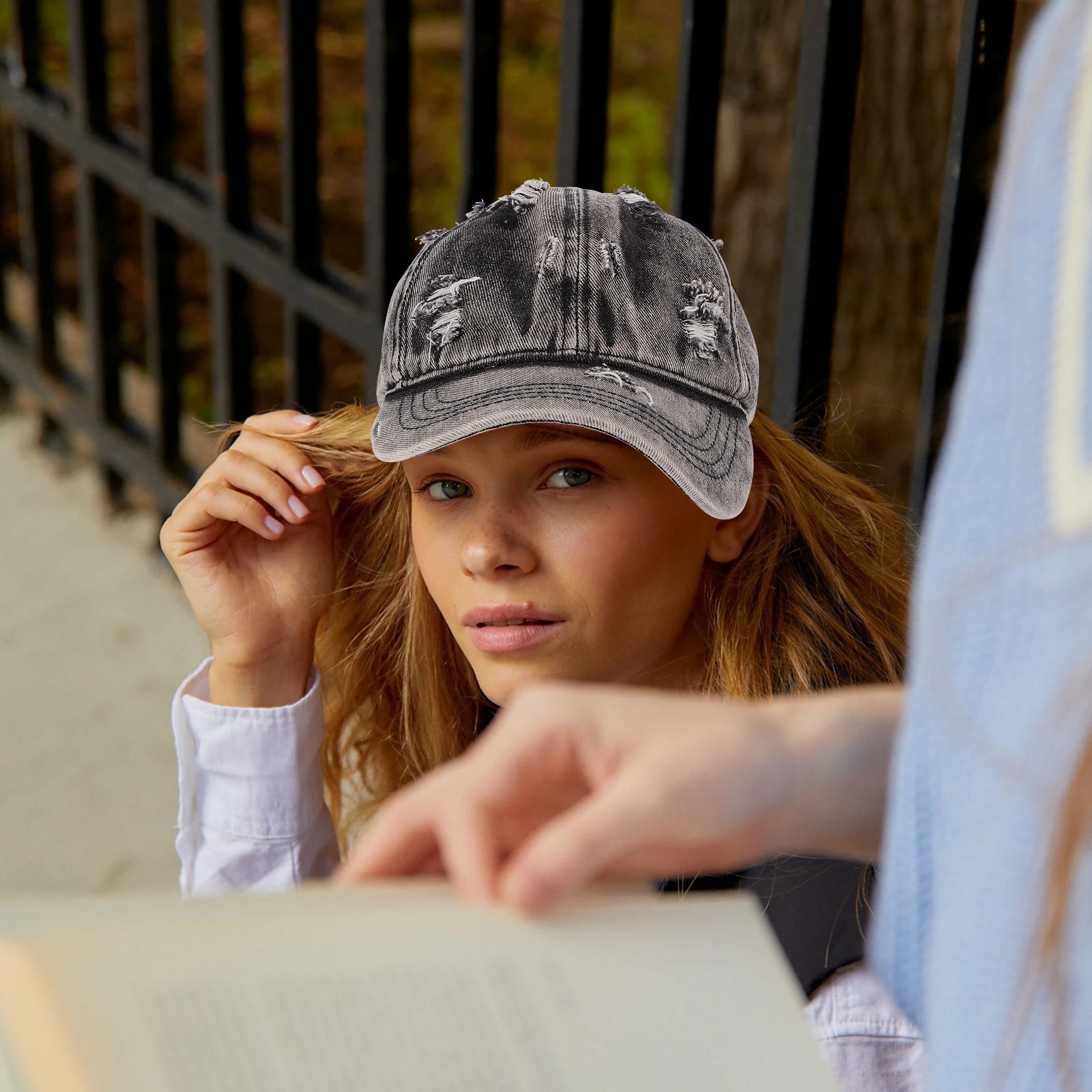 Denim Hat Women Cute Soft Cap Retro Style Baseball Hats Vintage Sunblock Peaked Hat Outdoor Fishing Camping Picnic Beach
Denim Hat Women Cute Soft Cap Retro Style Baseball Hats Vintage Sunblock Peaked Hat Outdoor Fishing Camping Picnic Beach