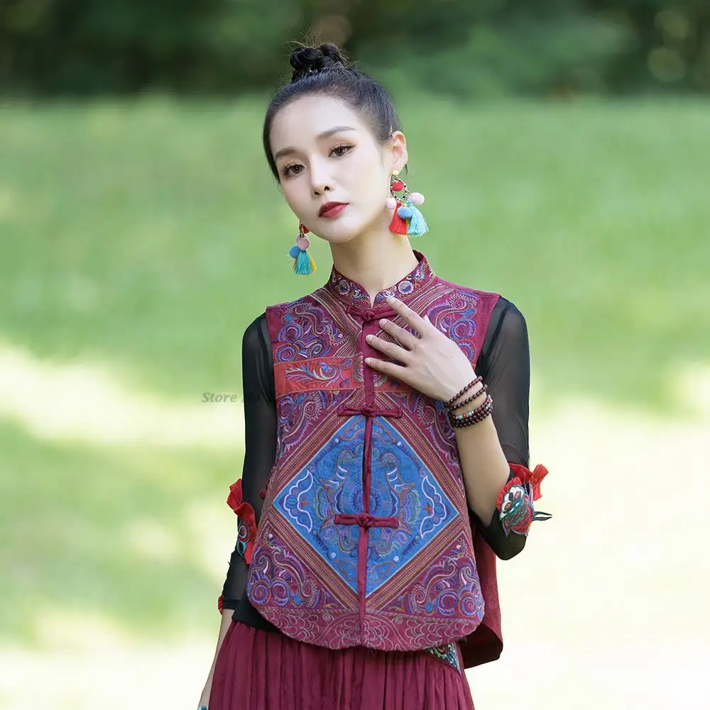 2024 traditional chinese vintage women vest national flower embroidery sleeveless outwear retro oriental tang suit chinese vest
2024 traditional chinese vintage women vest national flower embroidery sleeveless outwear retro oriental tang suit chinese vest