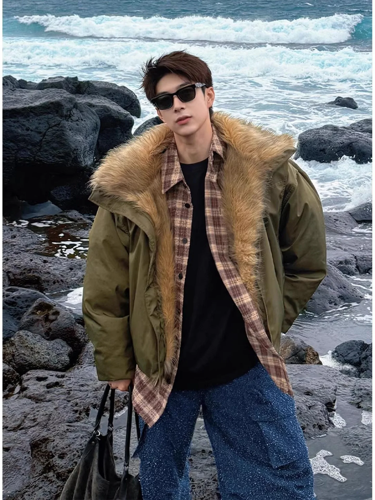 een Fur Collar Jaet Men's Cotton Winter Coat Warm Faionable ort Sle Casual Outerwear Zipper Closure Long Sve
een Fur Collar Jaet Men's Cotton Winter Coat Warm Faionable ort Sle Casual Outerwear Zipper Closure Long Sve